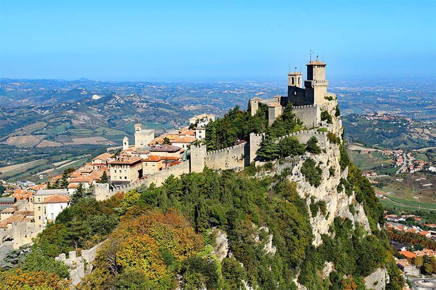 Guía de cosas de San Marino para hacer y viajar para visitantes por primera vez